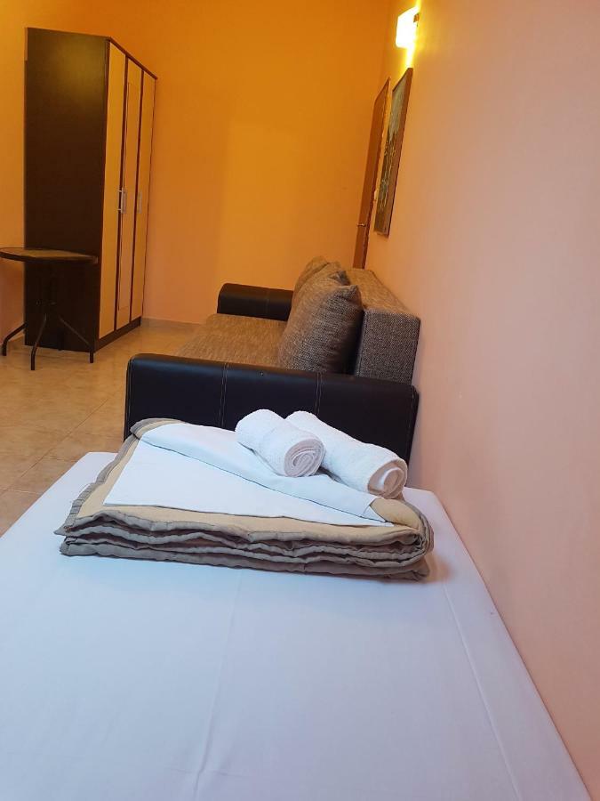Apartment Danijela Budva Bagian luar foto