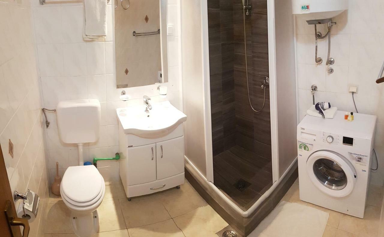 Apartment Danijela Budva Bagian luar foto